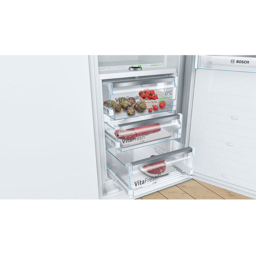 ХЛАДИЛНИК BOSCH KIF81PFE0