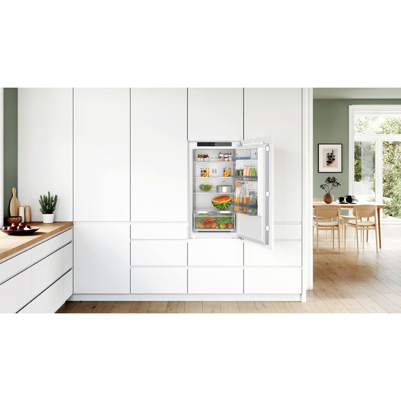 ХЛАДИЛНИК BOSCH KIR31VFE0